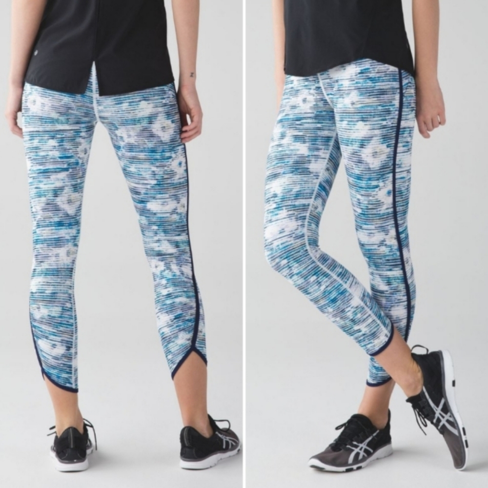 Lululemon Real Quick Tight Blurry Belle Multi Hero Blue, Size 12